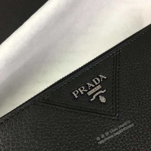 prada手包 普拉達十字紋牛皮手拿包 2NG05V PRADA經典熱賣男士手包  pyd2253